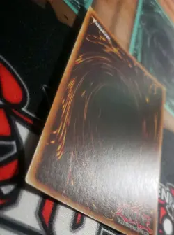 BLUE-EYES SHINING DRAGON SECRET RARE LCKC-EN008 YUGIOH! NM - Image 4