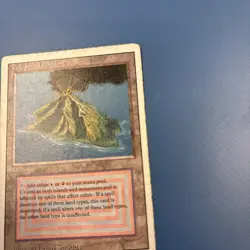 Volcanic Island, Magic the Gathering card revised edition, heavy play condition - Image 4