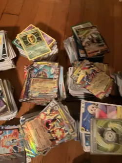 Pokemon TCG Large Mixed Card Lot, collectible cards, various types possible - Image 1