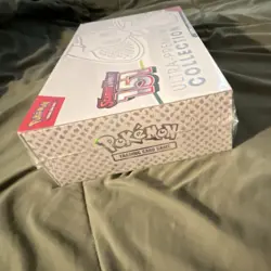 Pokemon Scarlet & Violet 151 Ultra-Premium Collection Booster Box - Image 3