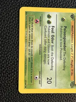 Gloom 37/64 Jungle Regular 1st Edition Pokemon Card TCG - Image 3