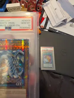 2023 #EN004 BLUE-EYES WHITE DRAGON PSA 10 QCSE - Image 3