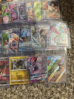 Pokemon TCG 35 Card Lot of Full Arts, Vs, Trainers, Etc Various Sets English NM - Image 4