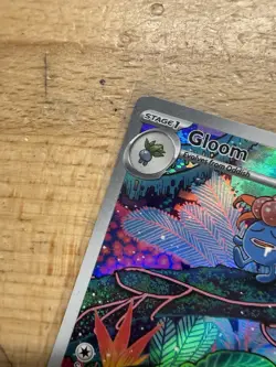 Gloom 198/197 Holo Illustration Rare Pokemon Card NM - Image 5