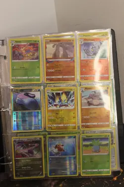 Pokemon Card Binder Lot 400 Cards Holo Reverse Vintage Modern Collection Sleeved - Image 1
