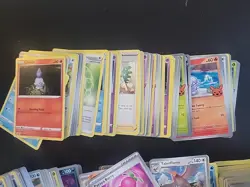 1000+ Pokemon Cards Bulk NM C/UC MOST W/ YELLOW EDGES No Basic Energy - Image 4