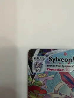 Pokemon Sylveon VMAX Secret Rare Holo Evolving Skies 212/203 - Image 4