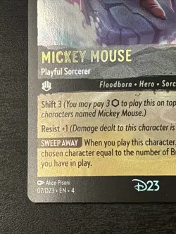 2024 DISNEY LORCANA EN RARE D23 MICKEY MOUSE - PLAYFUL SORCERER D23 Promo Nm - Image 5