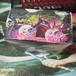 Pokemon TCG: Sword & Shield Fusion Strike Factory Sealed Booster Box - Image 4