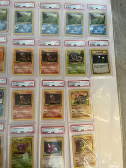 Pokemon 1st edition fossil 30 card lot psa mid grade - Image 3