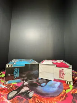 Pokemon Scarlet & Violet Black Bolt & White Flare Elite Trainer Box - Lot - Image 3