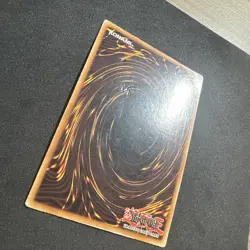 Yu-Gi-Oh! Blue-Eyes White Dragon -SDK-001- Ultra Rare- Unlimited HP - Image 3