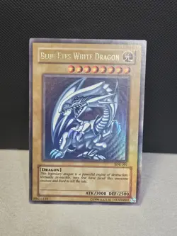 Vintage Yu-Gi-Oh TCG Blue-Eyes White Dragon SDK-001 Kaiba Ultra Rare Holo Card - Image 1