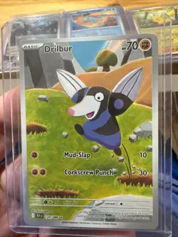 Drilbur 124/086 Illustration Rare Pokemon SV: Black Bolt NM - 0061 - Image 1