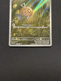 Pokemon TCG Feebas 198/191 Sv08: Surging Sparks Illustration Rare Near Mint - Image 4