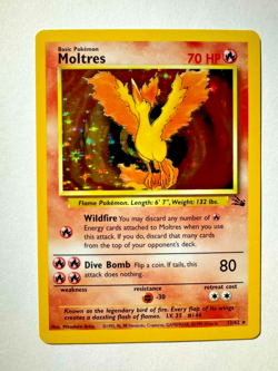 Moltres 12/62 Fossil Holo Pokemon Card - Image 1