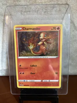 Pokemon TCG Charmander SWSH Black Star Promos SWSH092 Holo Promo - Image 1