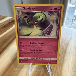 Gardevoir - 141/214 - Lost Thunder - Pokemon TCG - NM - Cosmos Holo Rare - Image 1