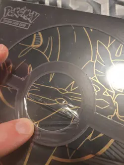 Pokemon TCG: Sword & Shield Zacian & Zamazenta Elite Trainer Box Plus Set - Image 2