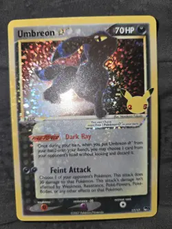 Pokemon TCG Umbreon Gold Star 17/17 Celebrations Classic Collection - Image 1