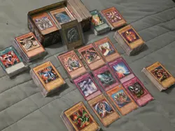 Yu-Gi-Oh Cards Lot Collection-805 Cards| 200+ 1st Editions | Blue-Eyes - Image 3
