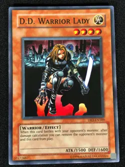 Yugioh D.D. Warrior Lady DR1-EN189 Super (NM) - Image 1