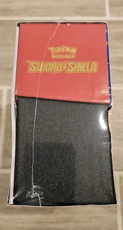 Pokemon TCG Sealed Sword and Shield Base Set ETB Elite Trainer Box Zacian - Image 2