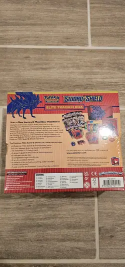 Pokemon TCG Sealed Sword and Shield Base Set ETB Elite Trainer Box Zacian - Image 3