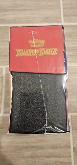 Pokemon TCG Sealed Sword and Shield Base Set ETB Elite Trainer Box Zacian - Image 4