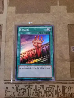 YUGIOH FISSURE LCYW-EN055 SUPER UNLIMITED ED NM - Image 1