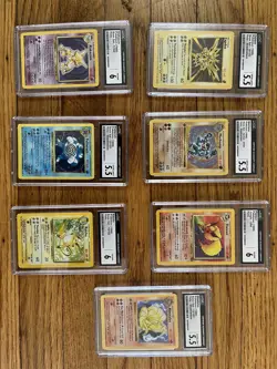 vintage pokemon cards lot collection, Shadowless, 1st Edition Jungle, Graded CGC - Image 1