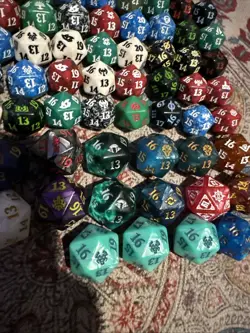 magic the gathering D20 spindown dice lot Multiple Sets 61 Total - Image 5