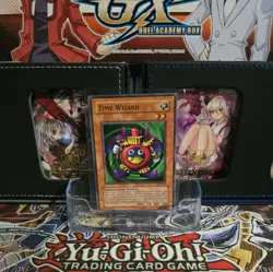 Time Wizard - SDJ-015 - Common - YuGiOh - Image 1