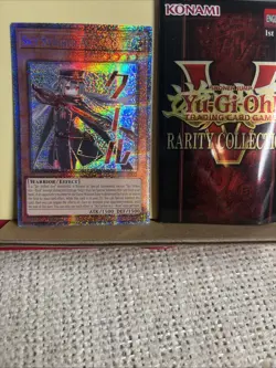 YuGiOh - Sky Striker Ace - Roze (Starlight Rare) RA05-EN133 Rarity Collection 5 - Image 1