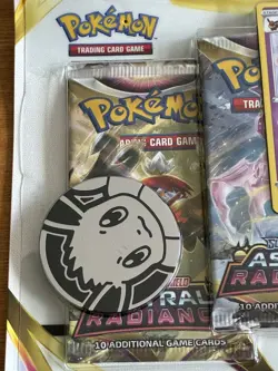 Pokemon TCG Sword & Shield Astral Radiance Triple Blister Pack Sylveon Brand New - Image 3