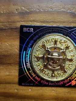 One Piece Textured Holo Subset Foil BCR 005 Insert Roronoa Zoro Gold Moving Helm - Image 3