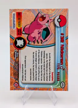 2000 Topps Chrome Pokemon : Nidoran #32 - NM - Image 2