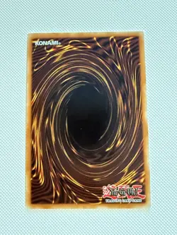 YUGIOH! Blue-Eyes White Dragon MGED-EN001 Premium Gold Rare 1st Ed NM LOB Art - Image 3