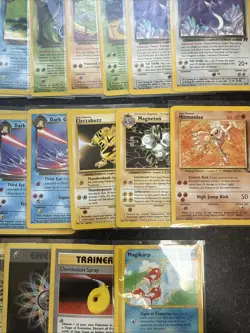 Pokemon TCG Vintage Rare Bulk Reseller Bundle X 40 Cards Varying Conditions - Image 5