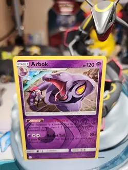Arbok 27/68 Reverse Holo Pokemon Hidden Fates NM - Image 1