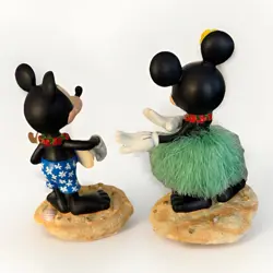 Disney World Hawaiian Mickey And Minnie Mouse Ukulele Bobbleheads 6.5” Preowned - Image 3