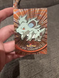 SPECTRA Nidorina #30 Topps Chrome 2000 Series 1 T.V Holo Pokemon Card TCG - Image 1
