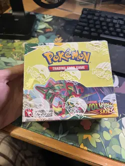 Pokemon TCG Evolving Skies Booster Box - New Sealed + Acrylic Case (36 Packs) - Image 2