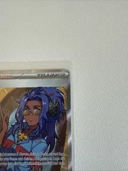 Pokemon Karte Moira 142/131 Prismatische Entwicklungen Deutsch Near Mint Trainer - Image 3