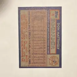 Topps 1984 Don Mattingly Rookie RC #8 New York Yankees - Image 2
