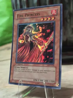 1st Edition Holo ☄ YuGiOh FIRE PRINCESS Super Rare ** LON-034 ** NM/VLP - Image 2