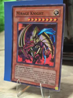 1st Edition! ☄ YuGiOh MIRAGE KNIGHT Holo! ** DCR-018** NM/VLP - Image 3