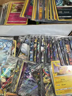 Pokemon Card Lot 100 OFFICIAL NM TCG Cards + 1 Random Ultra Rare (EX or better) - Image 1