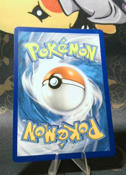 2021 Pokemon Card Volcarona V 021/203 Ultra Rare Evolving Skies NM - Image 2
