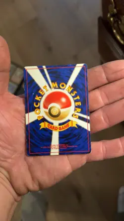 Perfect Swirl Japanese Kabutops Neo Discovery Holo Rare 141 Vintage Pokemon Card - Image 2